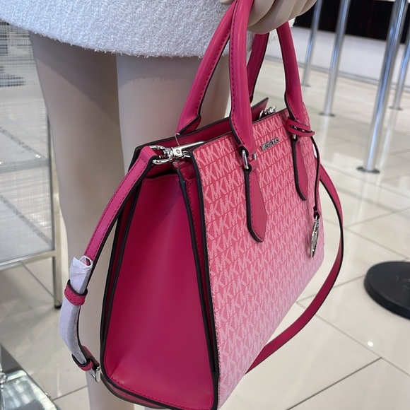 Michael Kors Sheila Medium Ombré Signature CZ Logo Satchel Crossbody Center - Picture 15 of 16